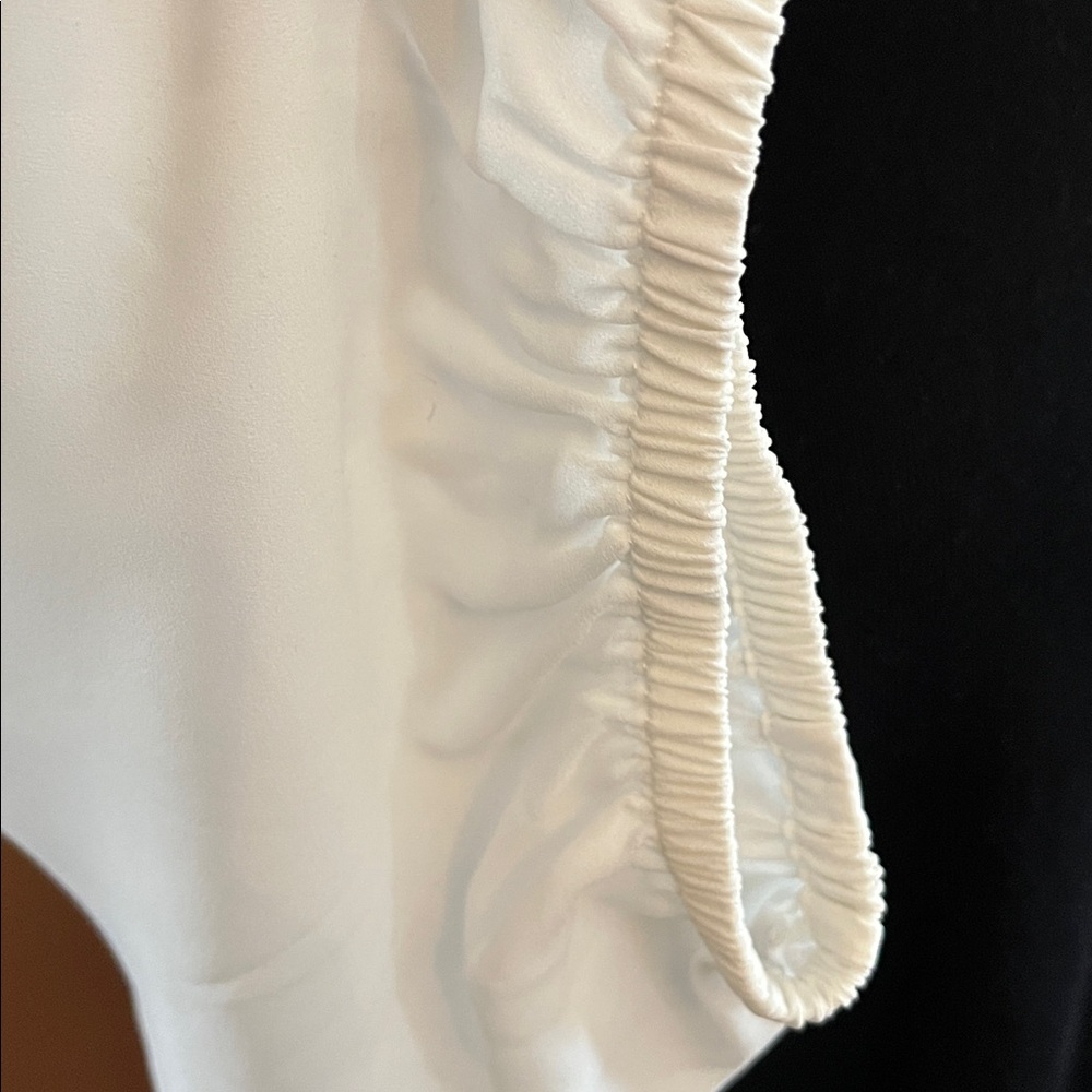 Cable & Gauge twofer sweater black knit body ivory poplin sleeves ruffle neck XL - Picture 9 of 15